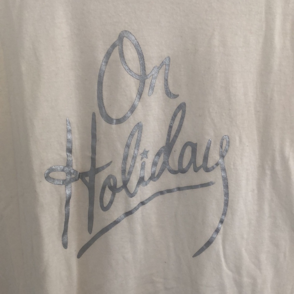 Cream “On Holiday” T-shirt